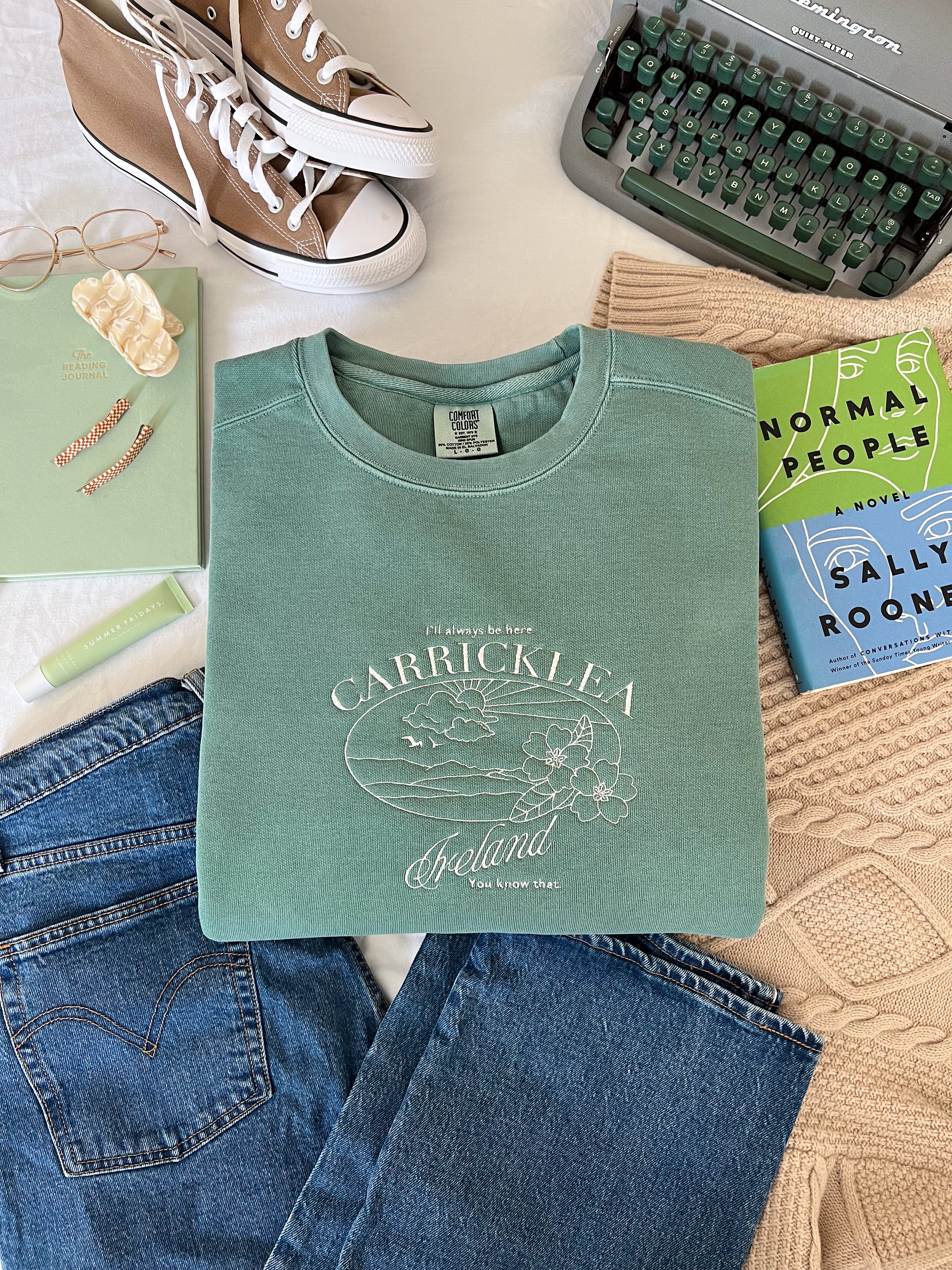 Carricklea Ireland Embroidered Crewneck