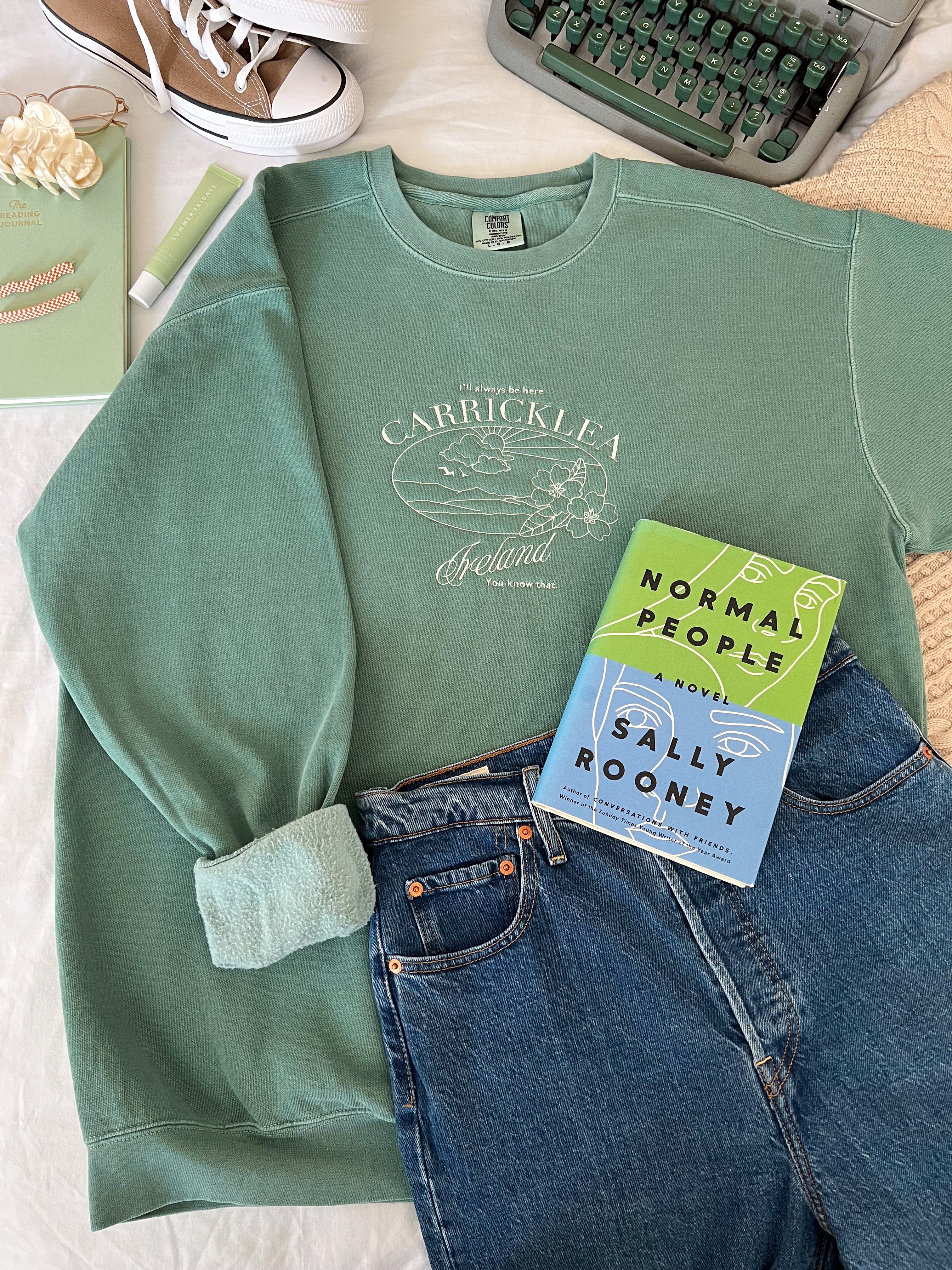 Carricklea Ireland Embroidered Crewneck