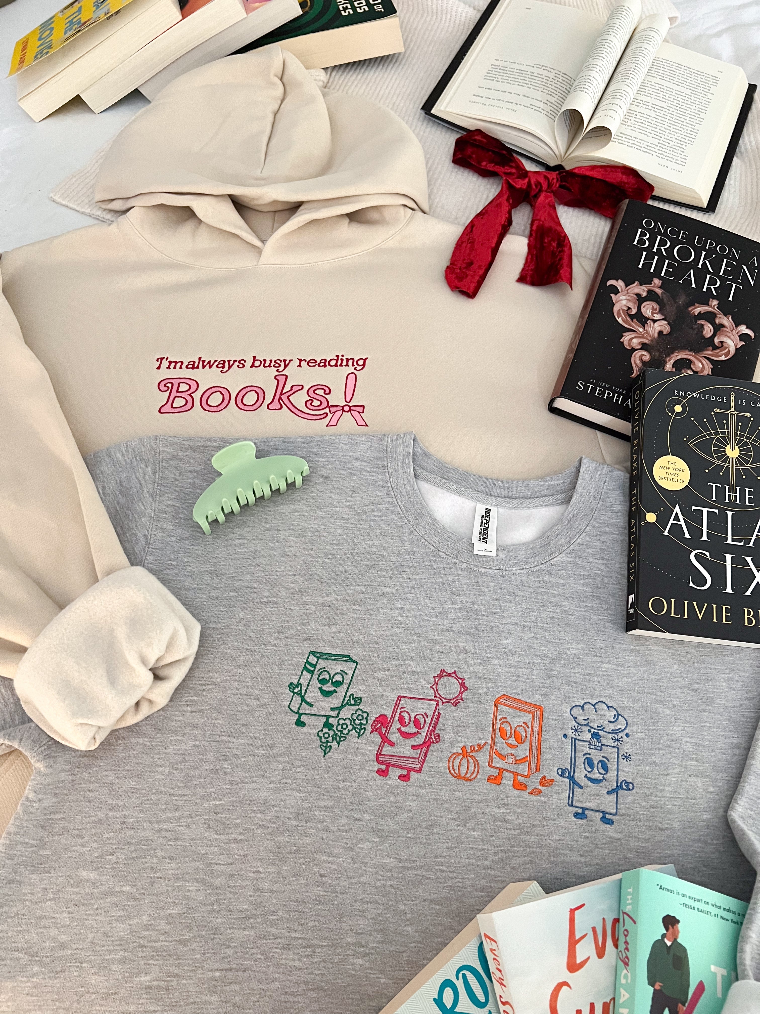 Season's Readings Embroidered Crewneck