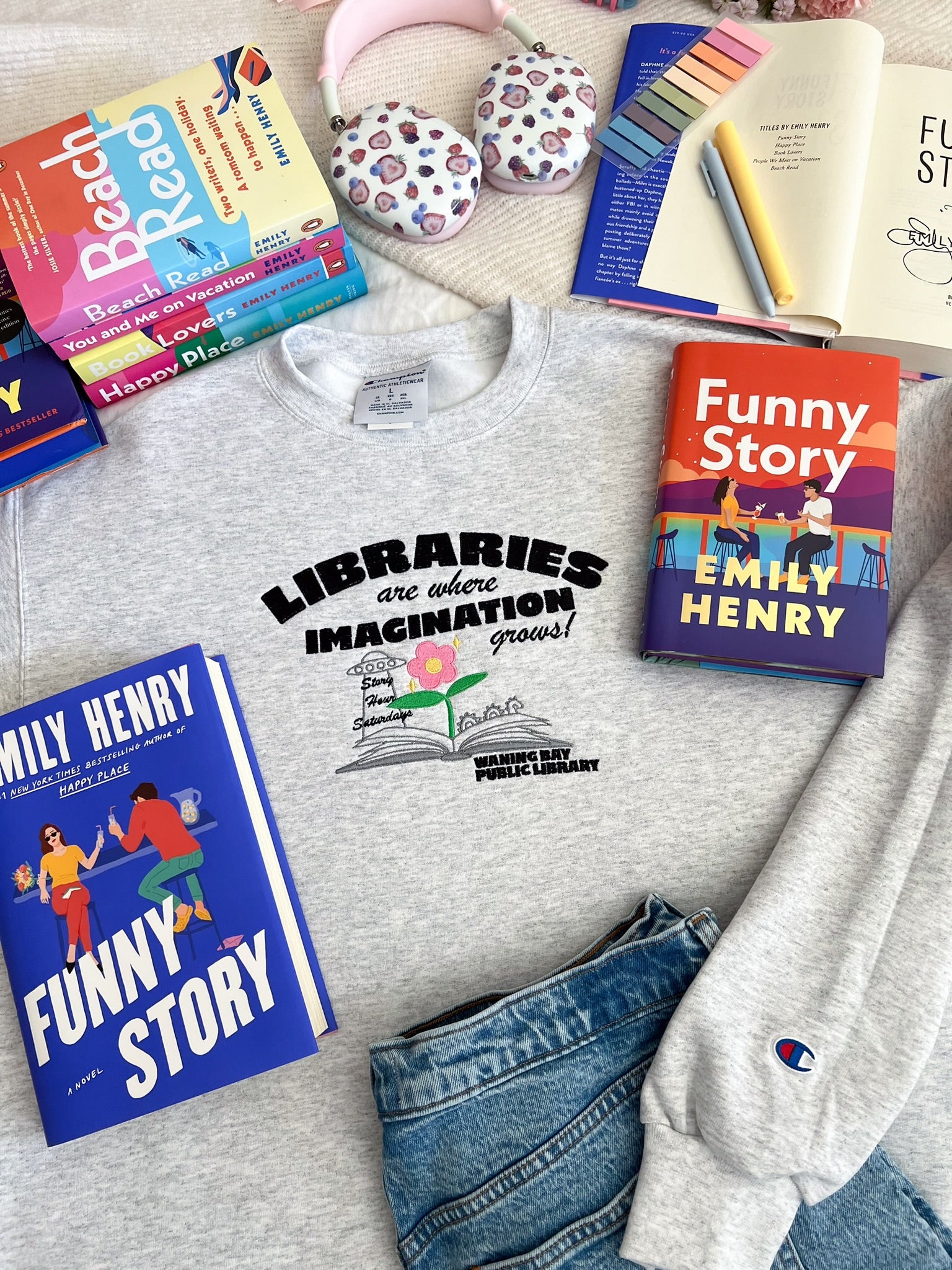 Imagination Grows Embroidered Crewneck