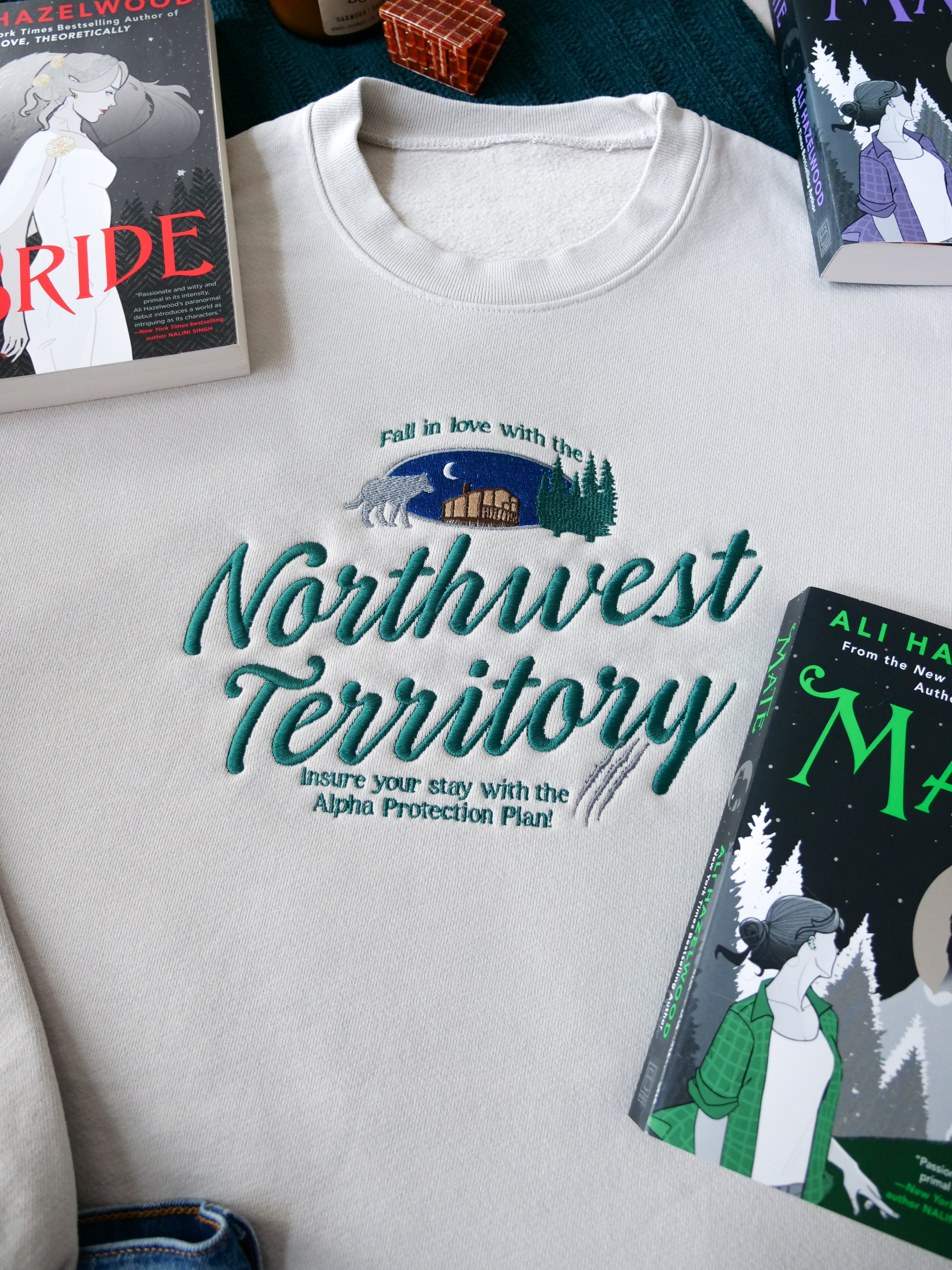 Northwest Territory Crewneck (Mate)