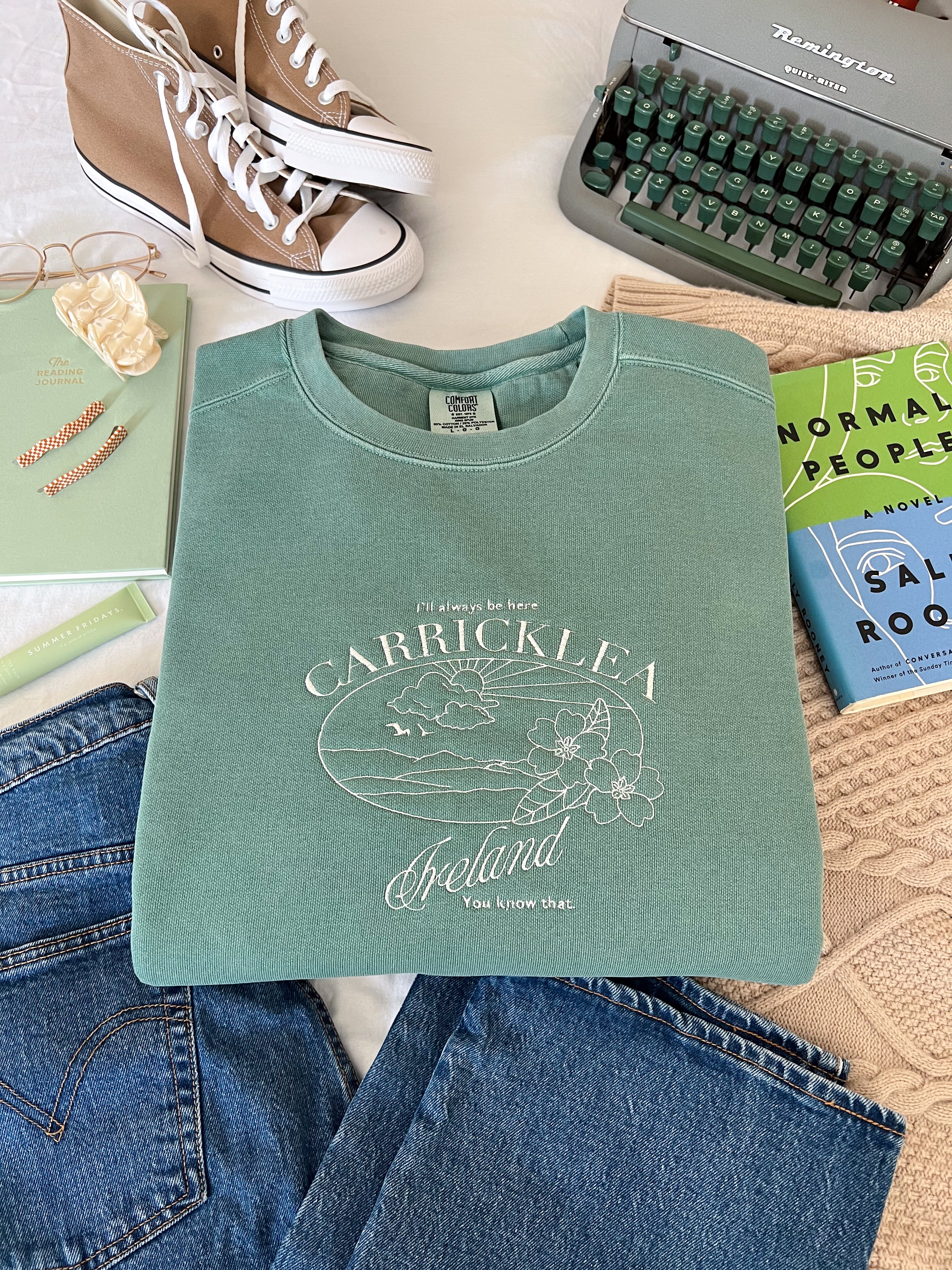 Carricklea Ireland Embroidered Crewneck