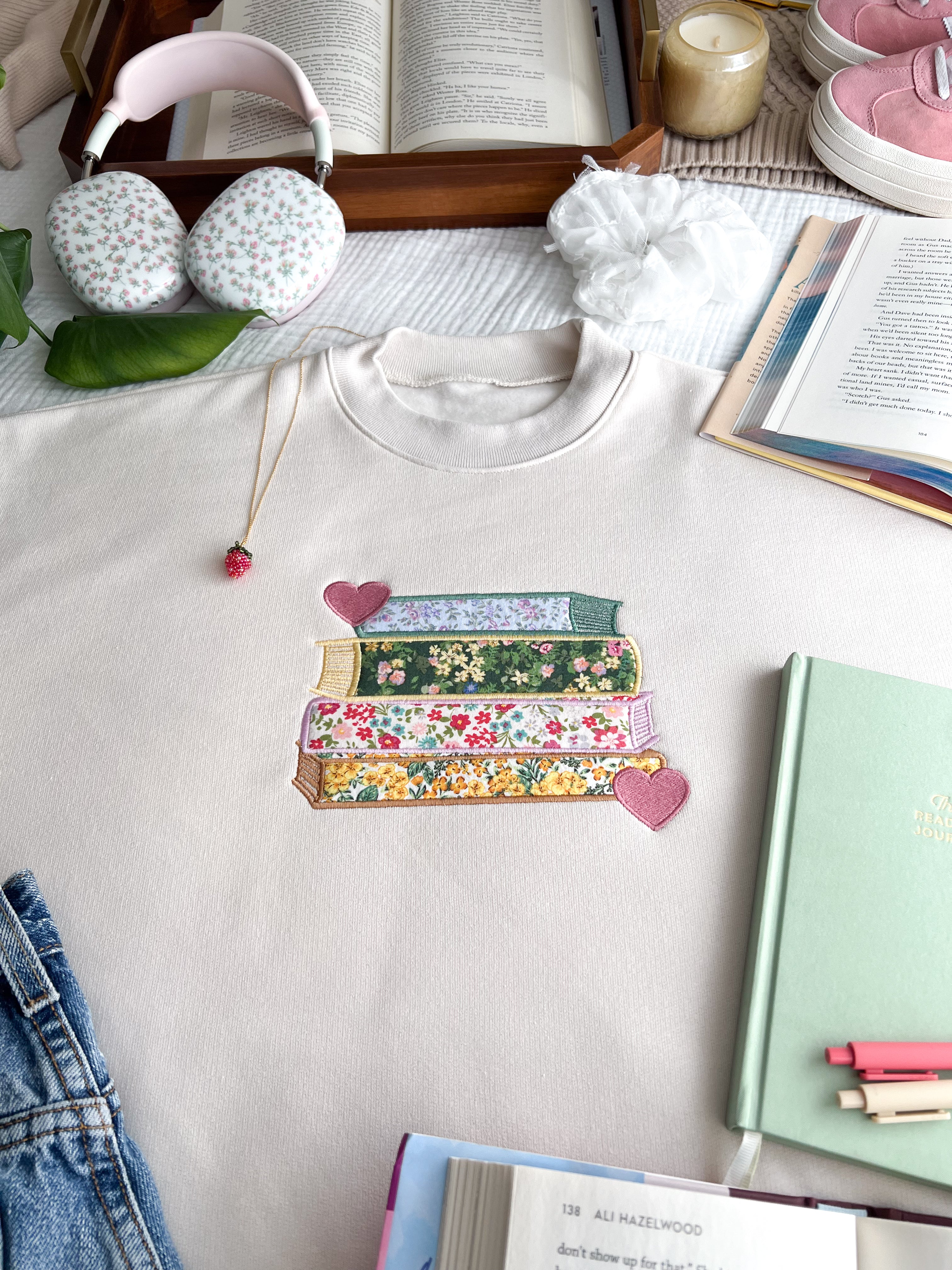 Garden Bookstack Crewneck