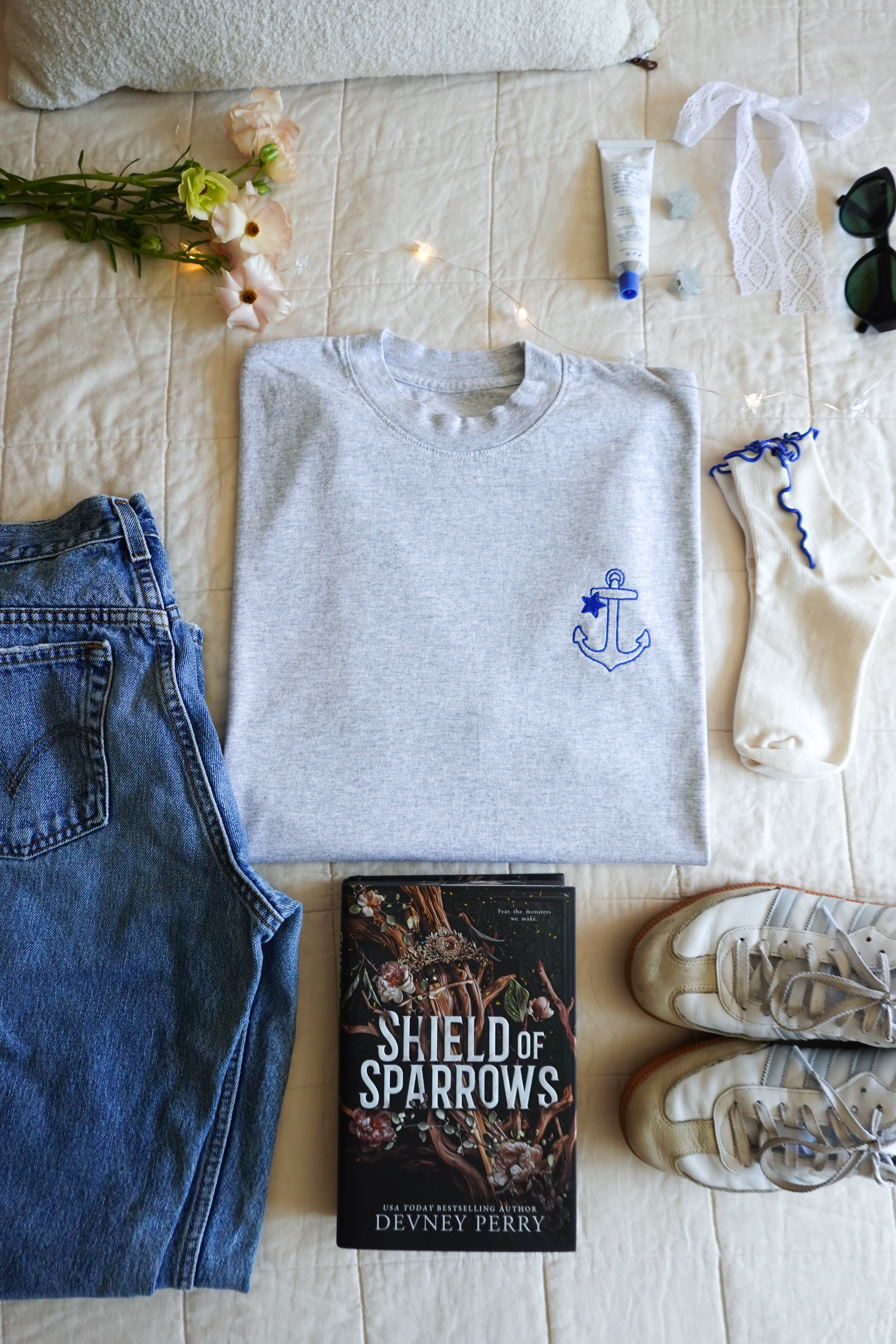 Krisenth Sailing T-Shirt (Shield of Sparrows)
