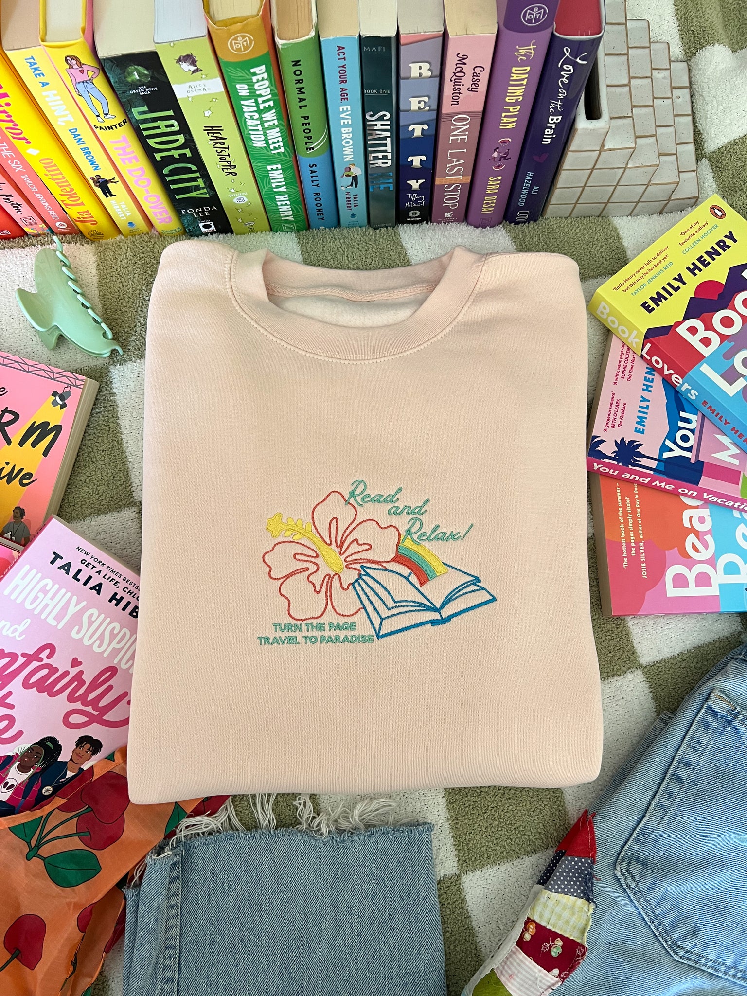 Read and Relax Embroidered Crewneck